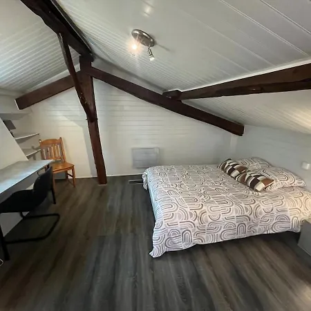 Maison Cosy En Perigord Pour 5 Personnes * Savignac-les-Églises